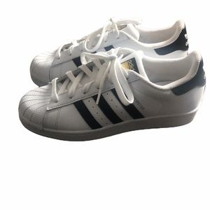 Adidas Superstar Sneakers Men’s size 6.5